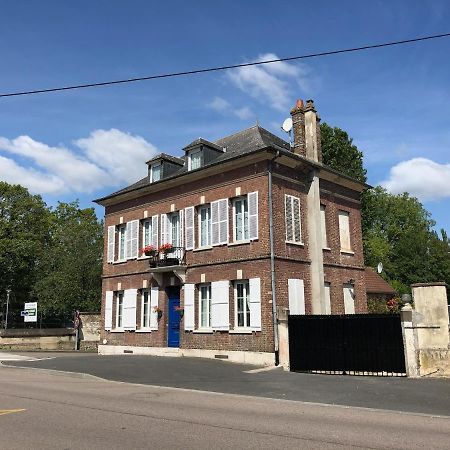 Maison Quatre Freres Louviers Zewnętrze zdjęcie