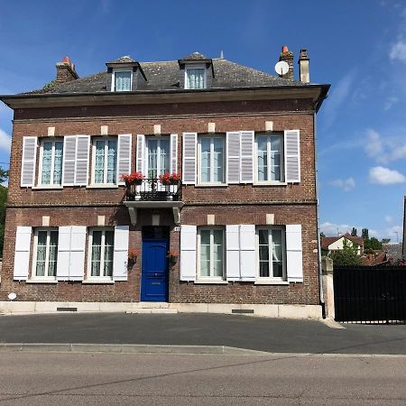 Maison Quatre Freres Louviers Zewnętrze zdjęcie