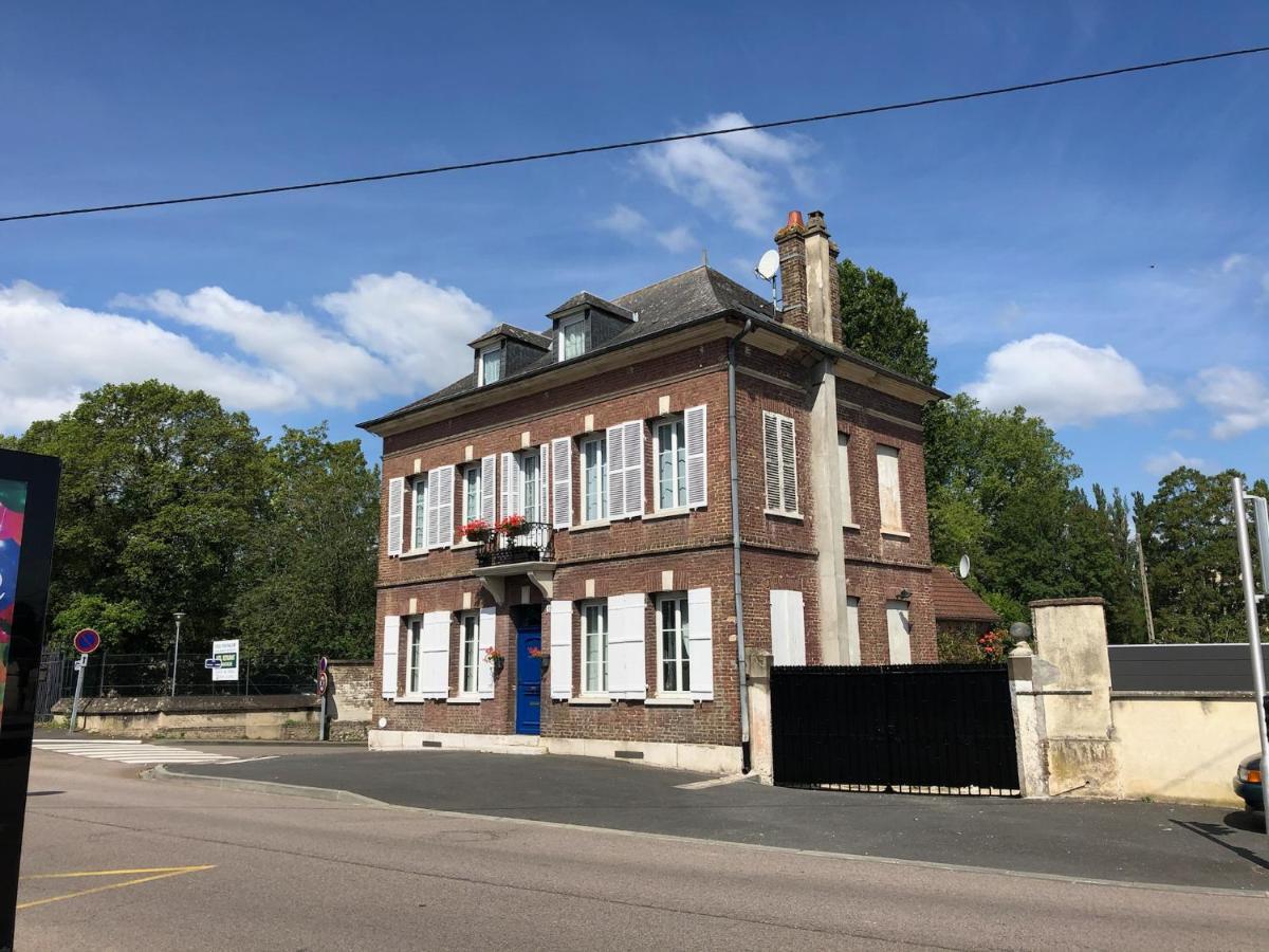 Maison Quatre Freres Louviers Zewnętrze zdjęcie